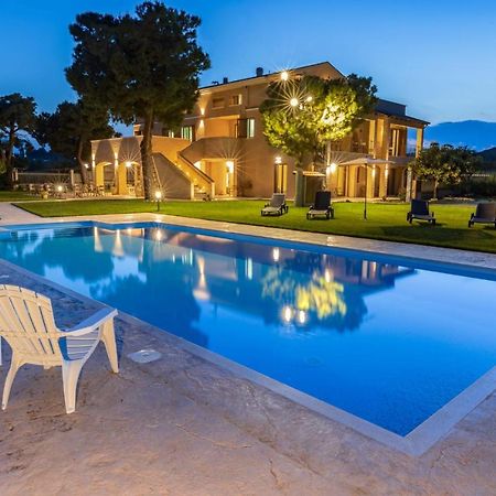 Casale Ferrantino Guest House Giulianova Luaran gambar