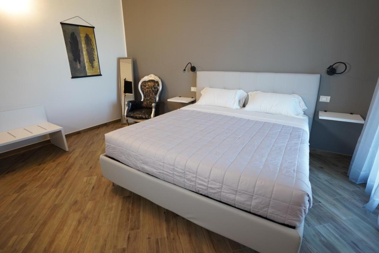 Casale Ferrantino Guest House Giulianova Luaran gambar