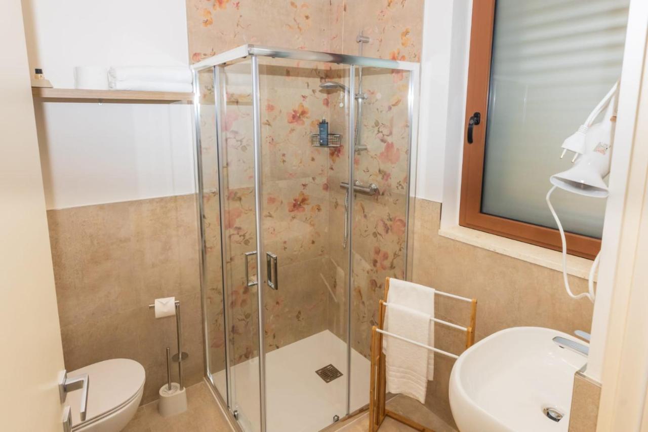 Casale Ferrantino Guest House Giulianova Luaran gambar