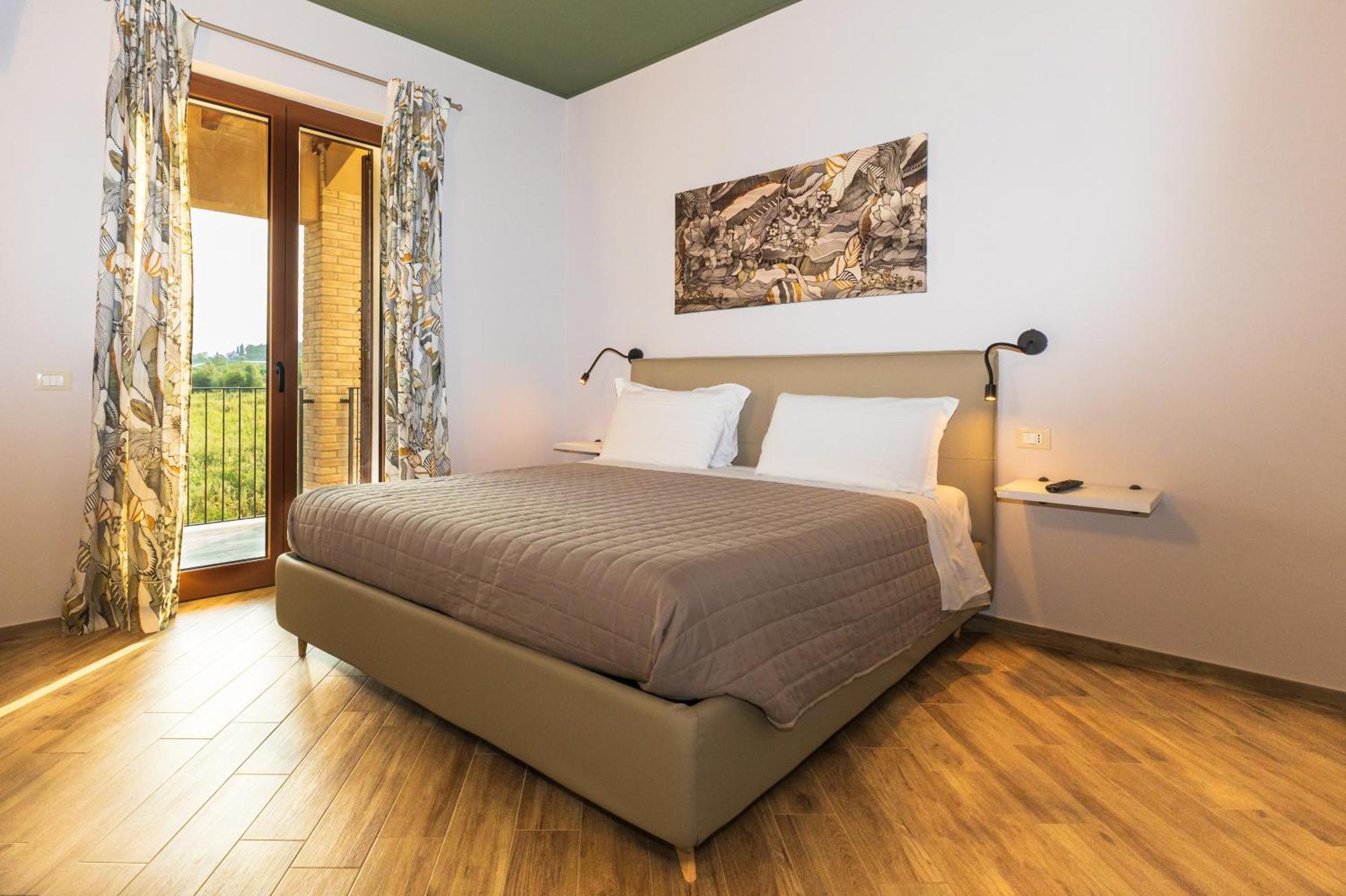 Casale Ferrantino Guest House Giulianova Luaran gambar